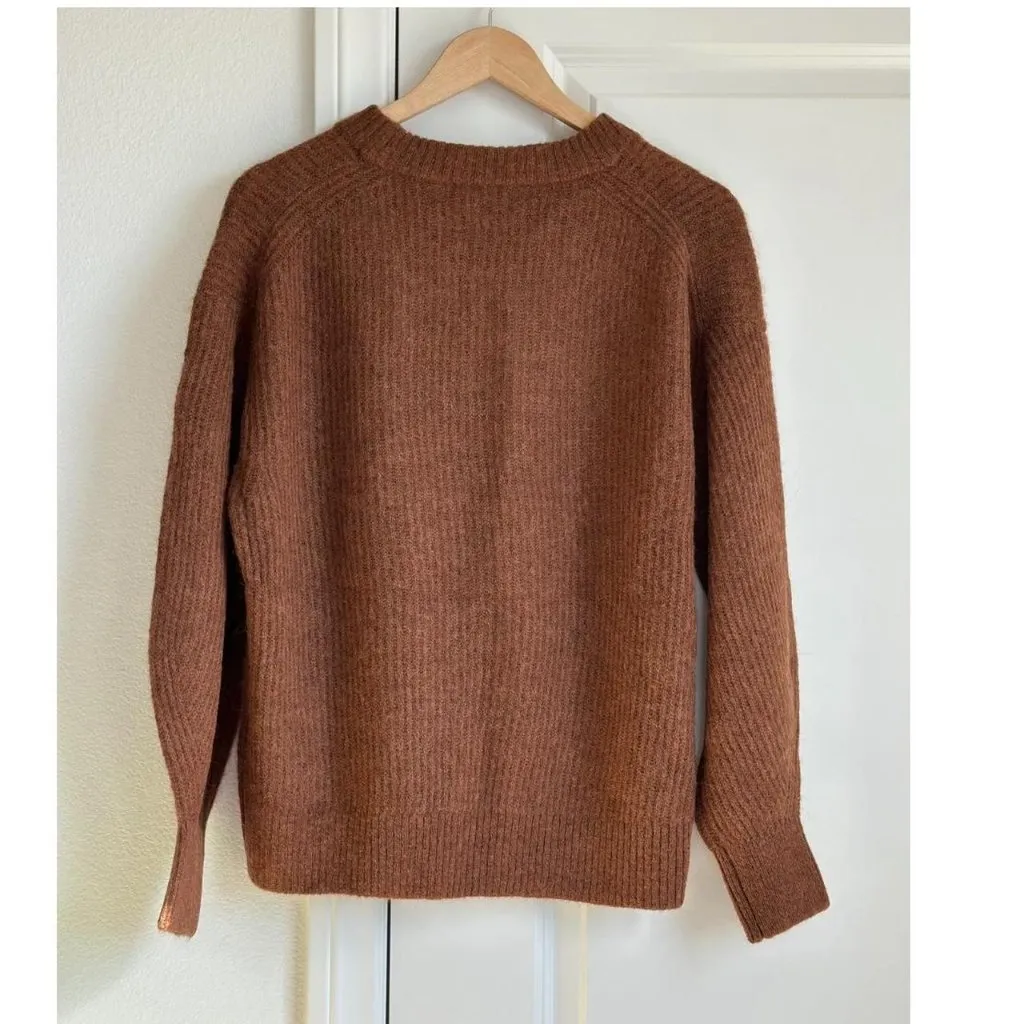 Everlane The Cocoon Crew in Alpaca in Toffee, Size Medium - Image 11