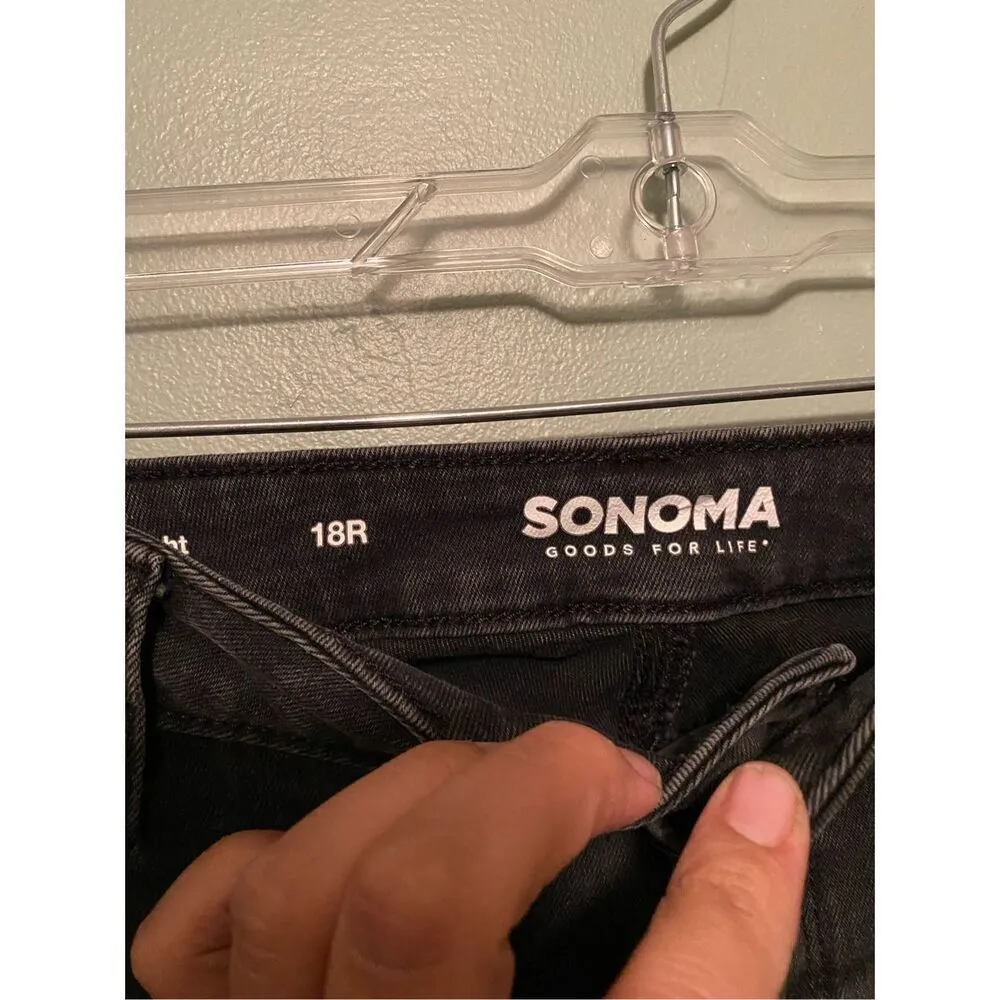 Sonoma Black Straight Jeans Size 18R - Image 4