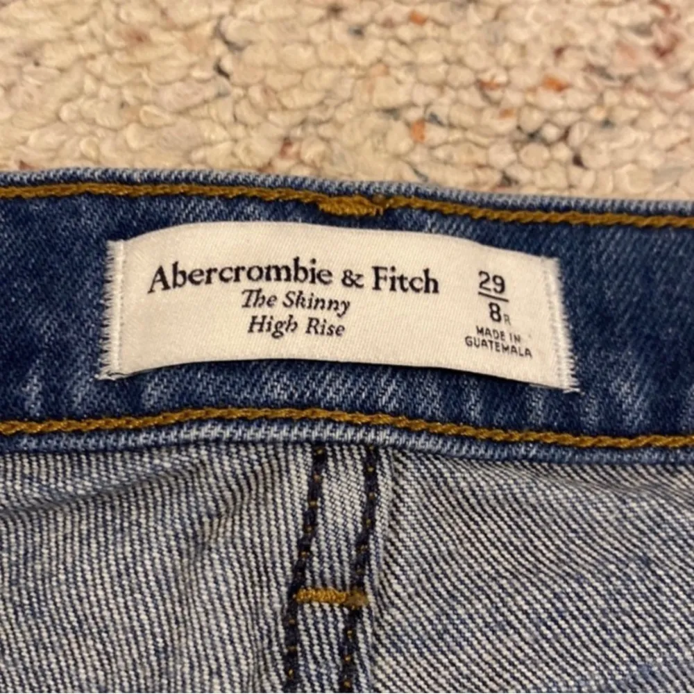 Abercrombie & Fitch A&F Jeans 8 29 Regular Skinny High Rise - Image 3