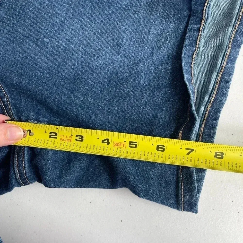 Lane Bryant  Girlfriend Mid Rise‎ Jean Shorts  Women's Plus Size 28 GUC! 0105 - Image 6