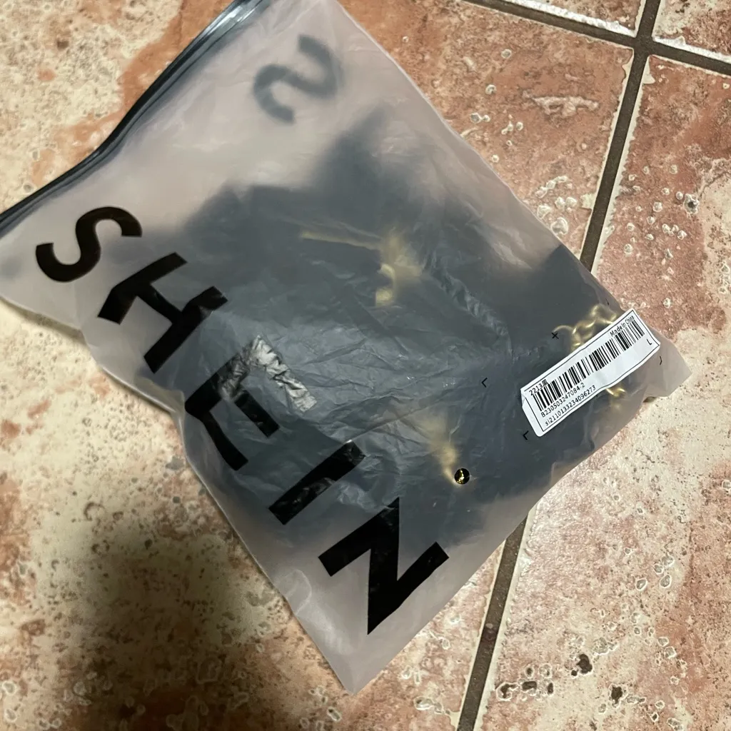 SHEIN Two Piece Chain Decor lingerie Set:Size Large - Image 7