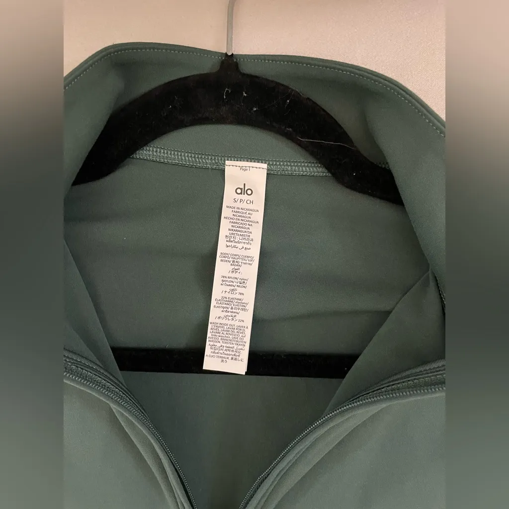 ALO Yoga Softsculpt Precision 1/4 Zip Long Sleeve Clover Green Size S - Image 9