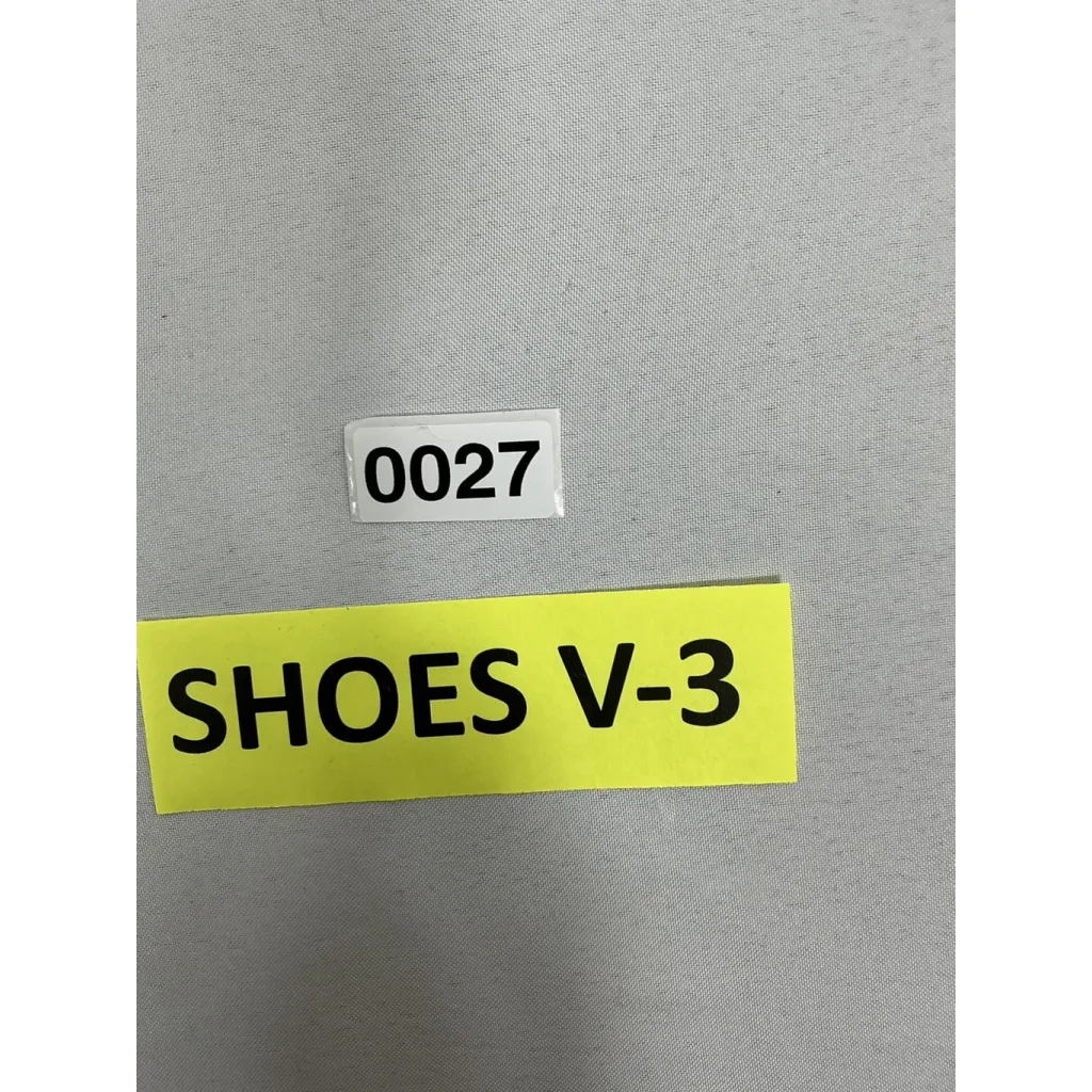 Woman’s NWOT Zove Slip On Wide Toe Box Sneakerss 7.5 XW black white - Image 2