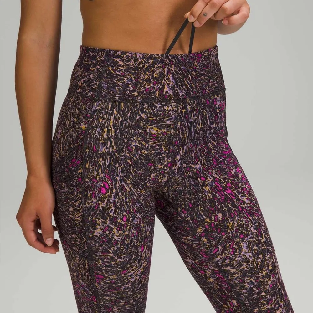Lululemon Invigorate High-Rise Tight 25"Topography Multi - Image 3