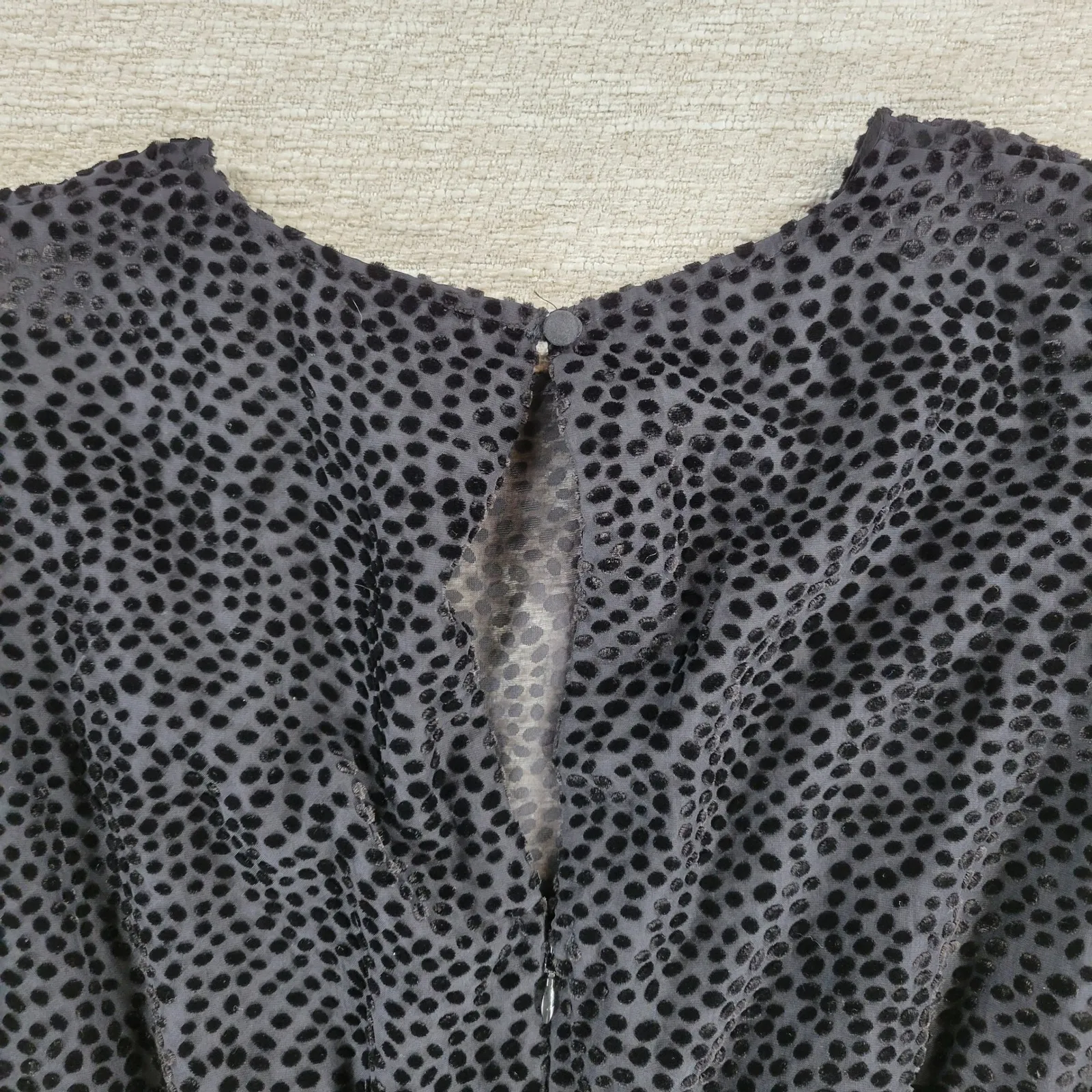 EXPRESS Black Velvet Dot Puff Sleeve Empire Waist Dress Womens Size Medium - Image 12