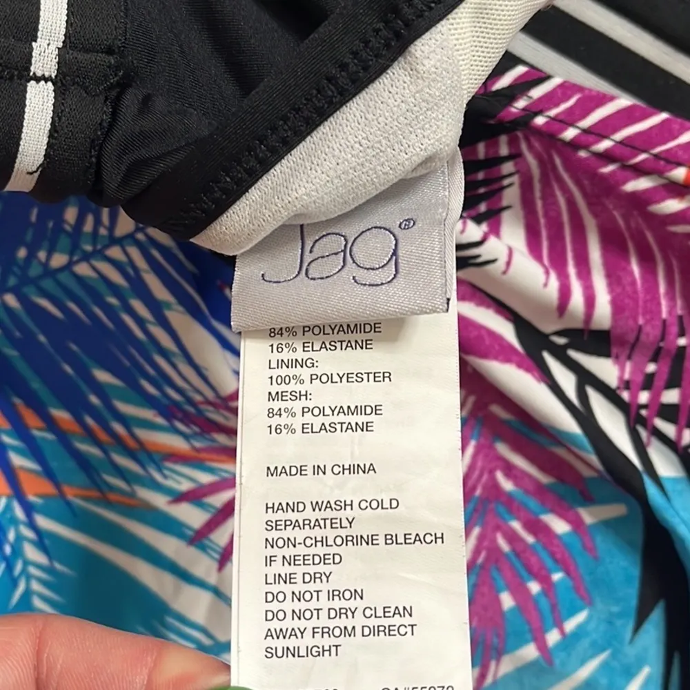 JAG Tankini Top Swimsuit Swim Layered Underwire 32D 32DD Small S New Black - Image 3