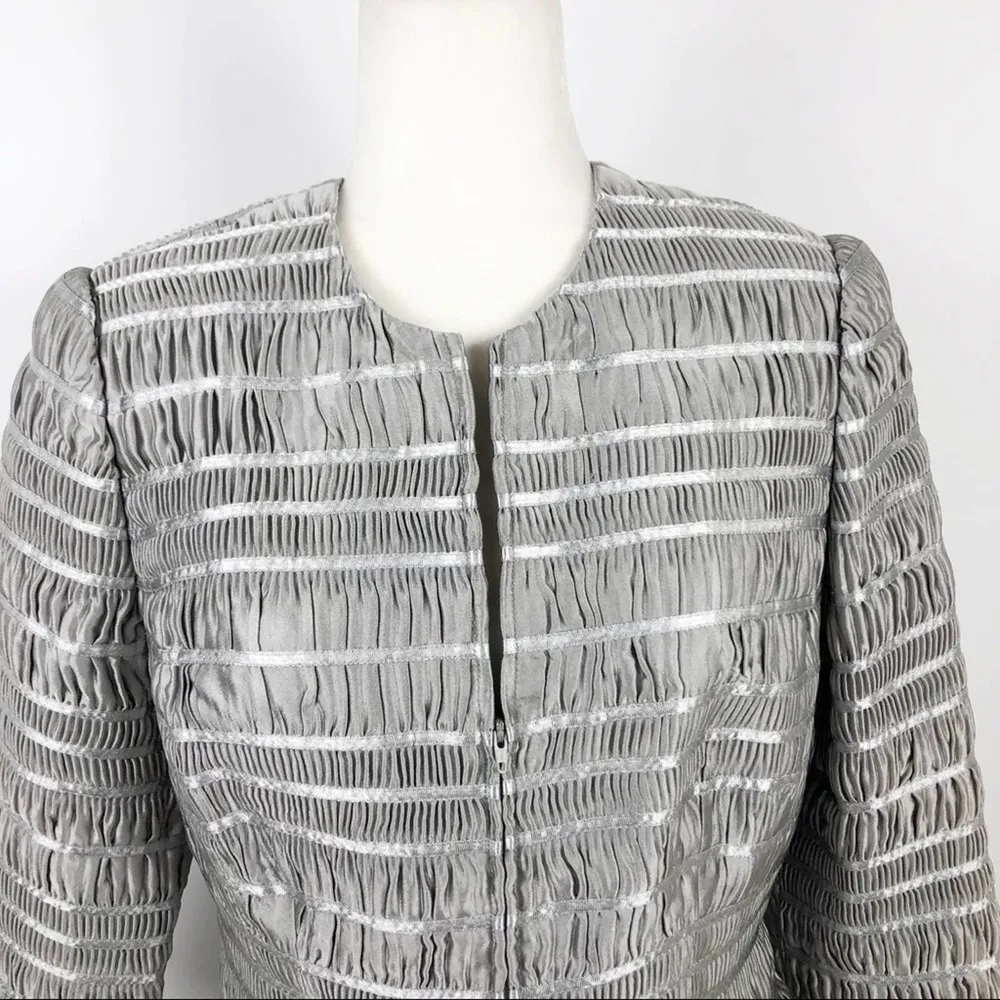 Carmen Marc Valvo Silver Zip Front Shirred Party Cocktail Wedding Jacket Sz 12 - Image 2