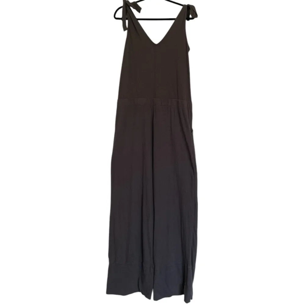 Pact Charcoal Wide Leg V-neck Organic Cotton/Hemp Jumpsuit Size Medium - Image 2