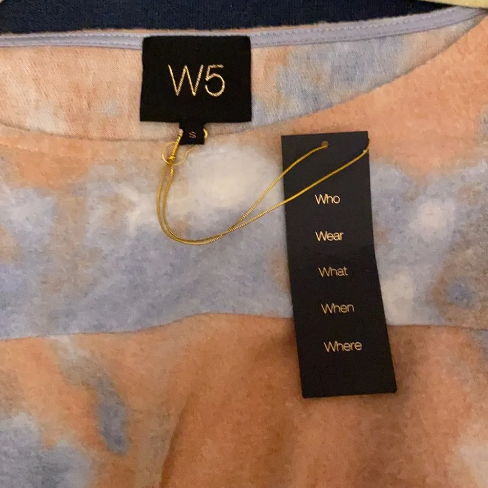 W5  Blue/Orange/White Cozy Knit Tie Dye Front Tie Top Size Small - Image 8