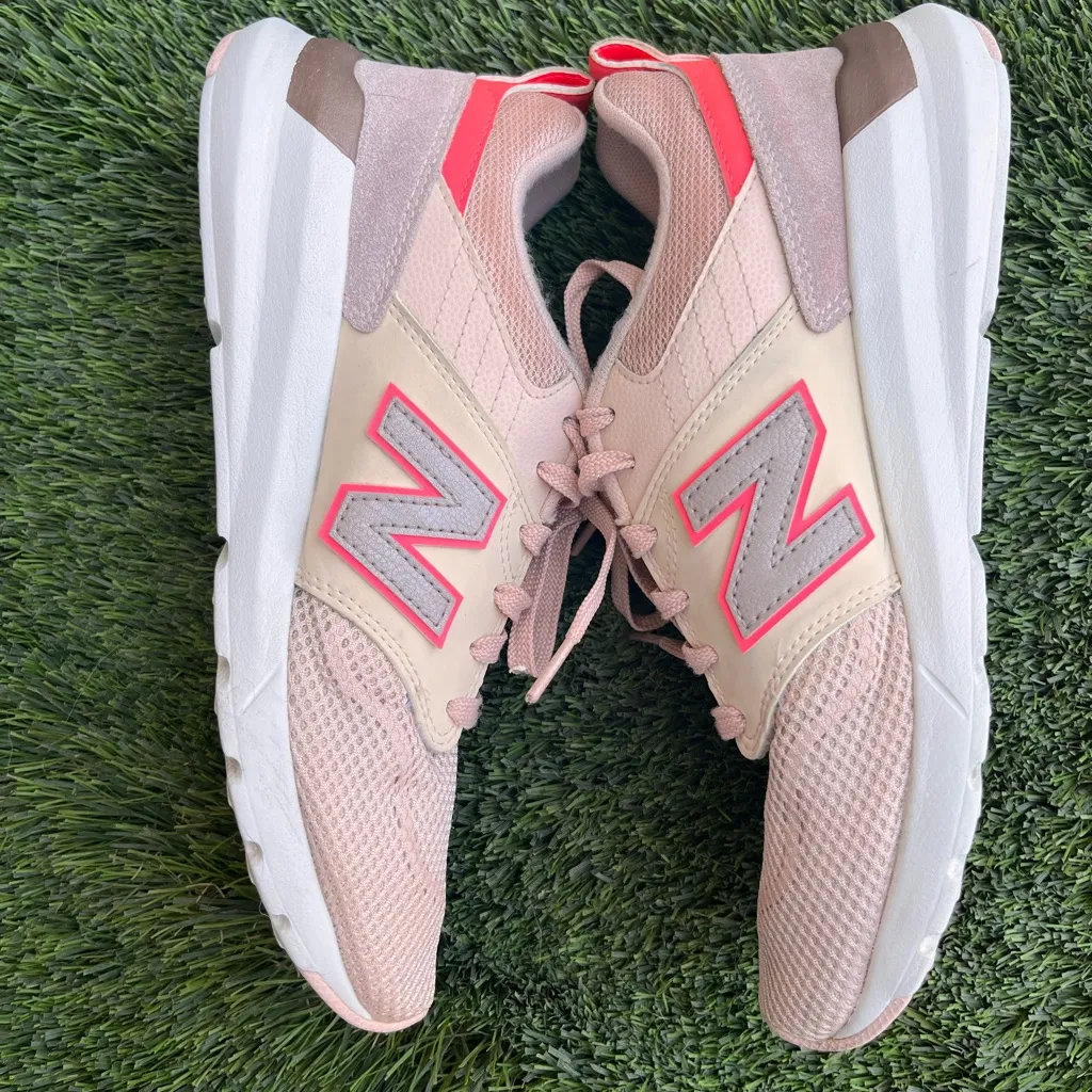 New Balance009  Women's Light Pink‎ Sneakers - Image 9