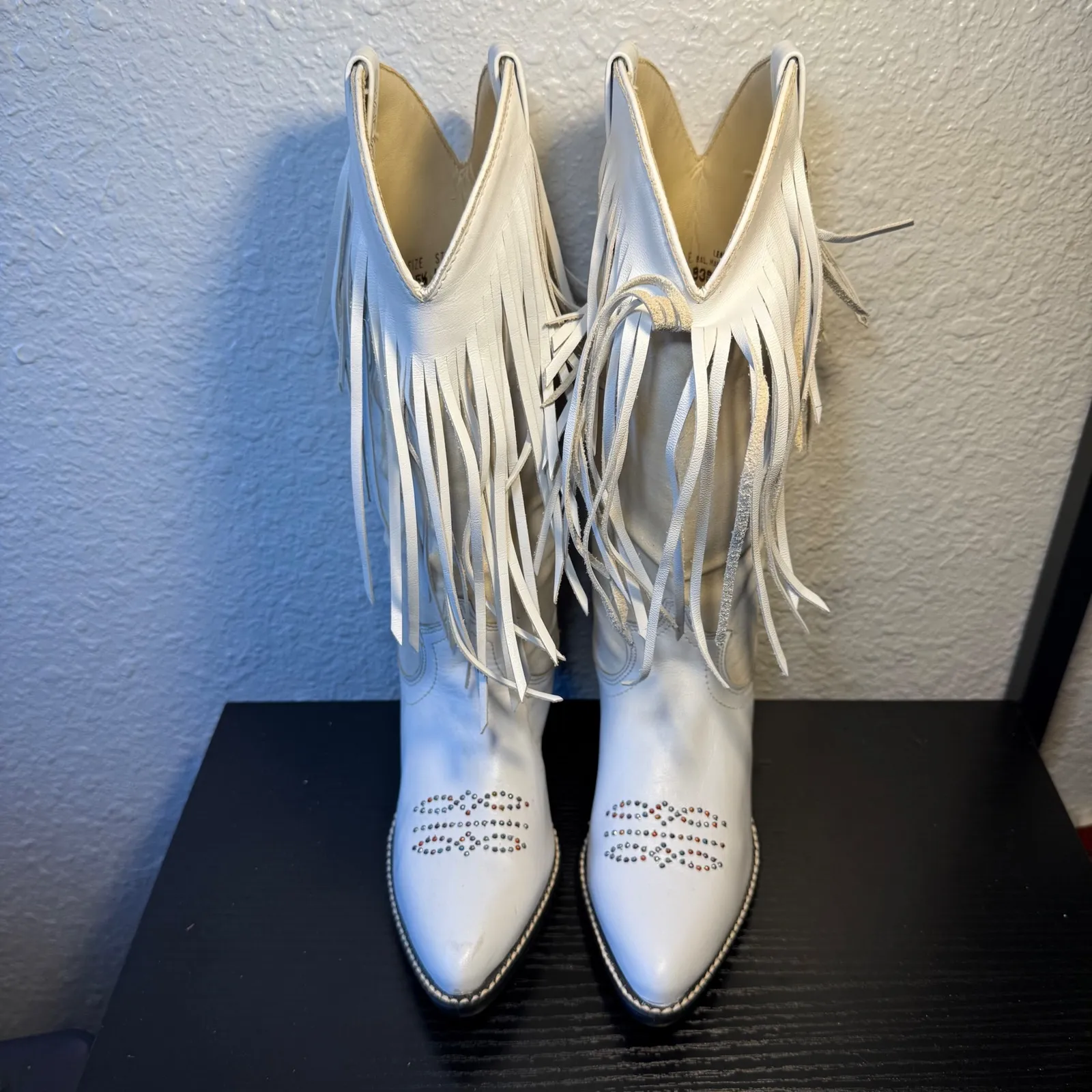 VTG ACME White Fringe Leather Western‎ Cowgirl Boots Womens 5.5 Embellished USA - Image 2
