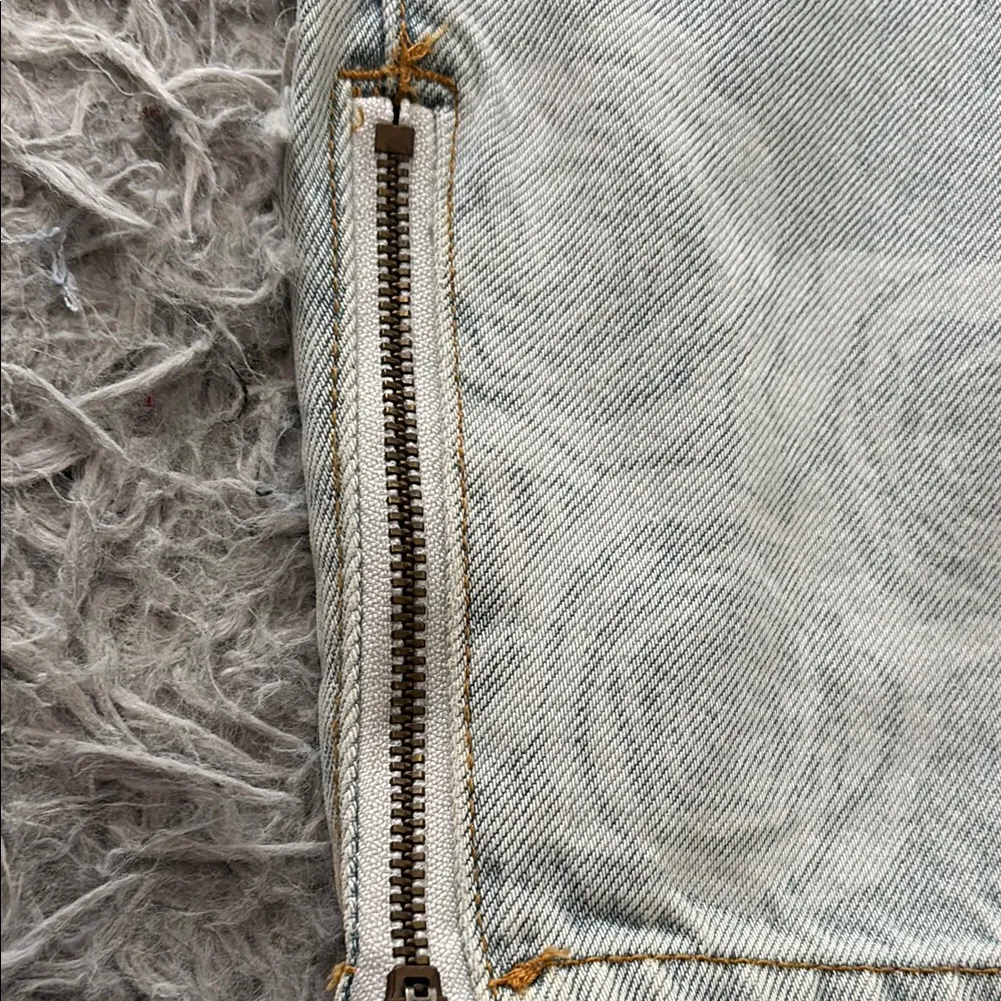 One X Oneteaspoon Light Blue Distressed Jeans with Floral Design - Image 4