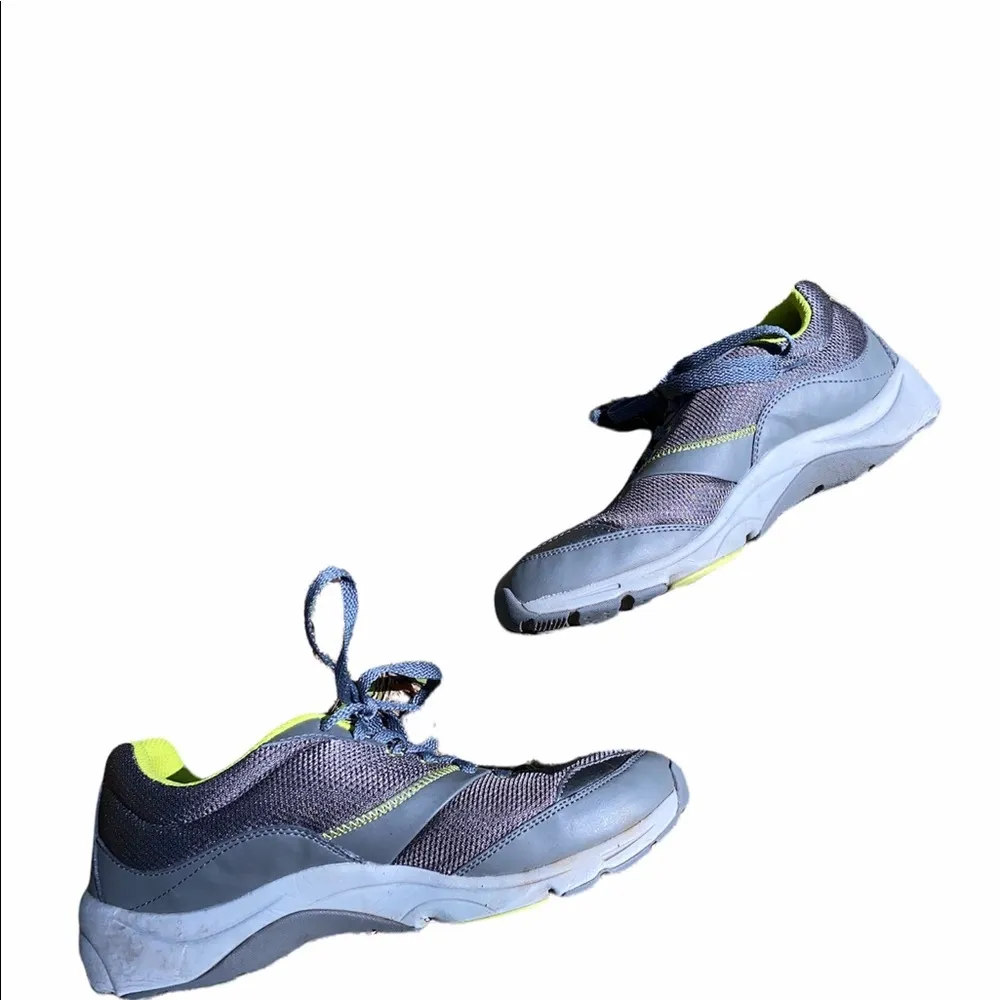 Vionic Kona size 8 1/2 1st Ray Technology tennis shoes - Image 5