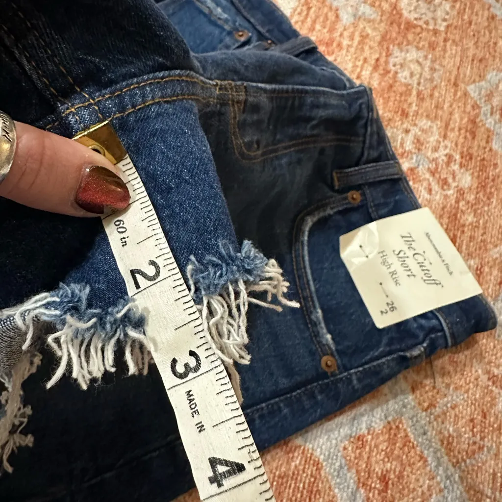 NWT Abercrombie & Fitch The Cutoff Short High-Rise Dark Wash Size 26/2 - Image 11