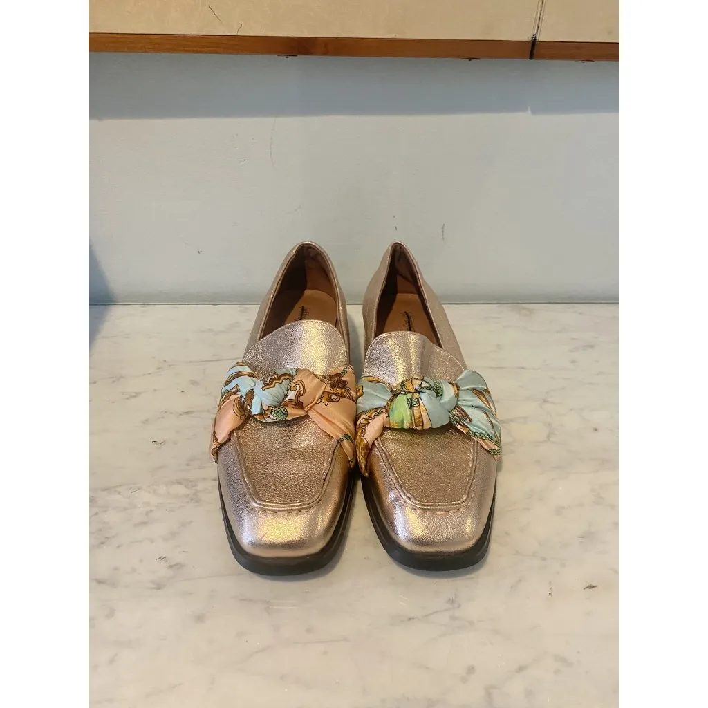 Jeffrey Campbell Shoes Womens Size 6 Gold Metallic Bolero Loafers Scarf Detail - Image 3