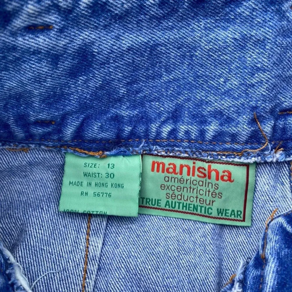 Vintage Manisha high waisted baggy denim shorts with a gorgeous floral waistband Blue Size 30 - Image 4