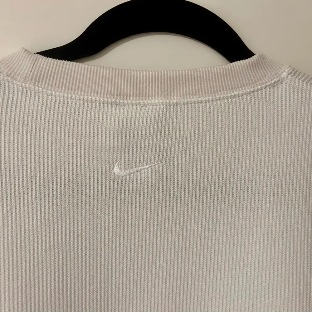 Nike Dri-Fit Women’s Long Sleeve Golf Crew Top - Image 6
