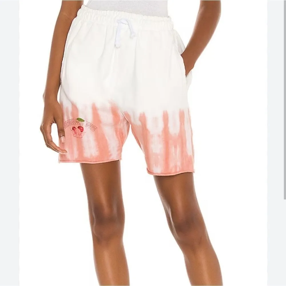 Boys Lie  Cherry pie shorts size small - Image 2