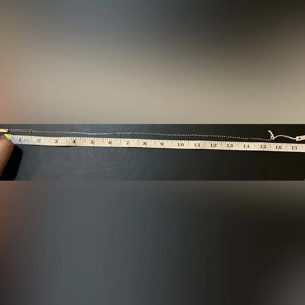 Saint Laurent Short Rectangular Chain Necklace in Metal - Image 7