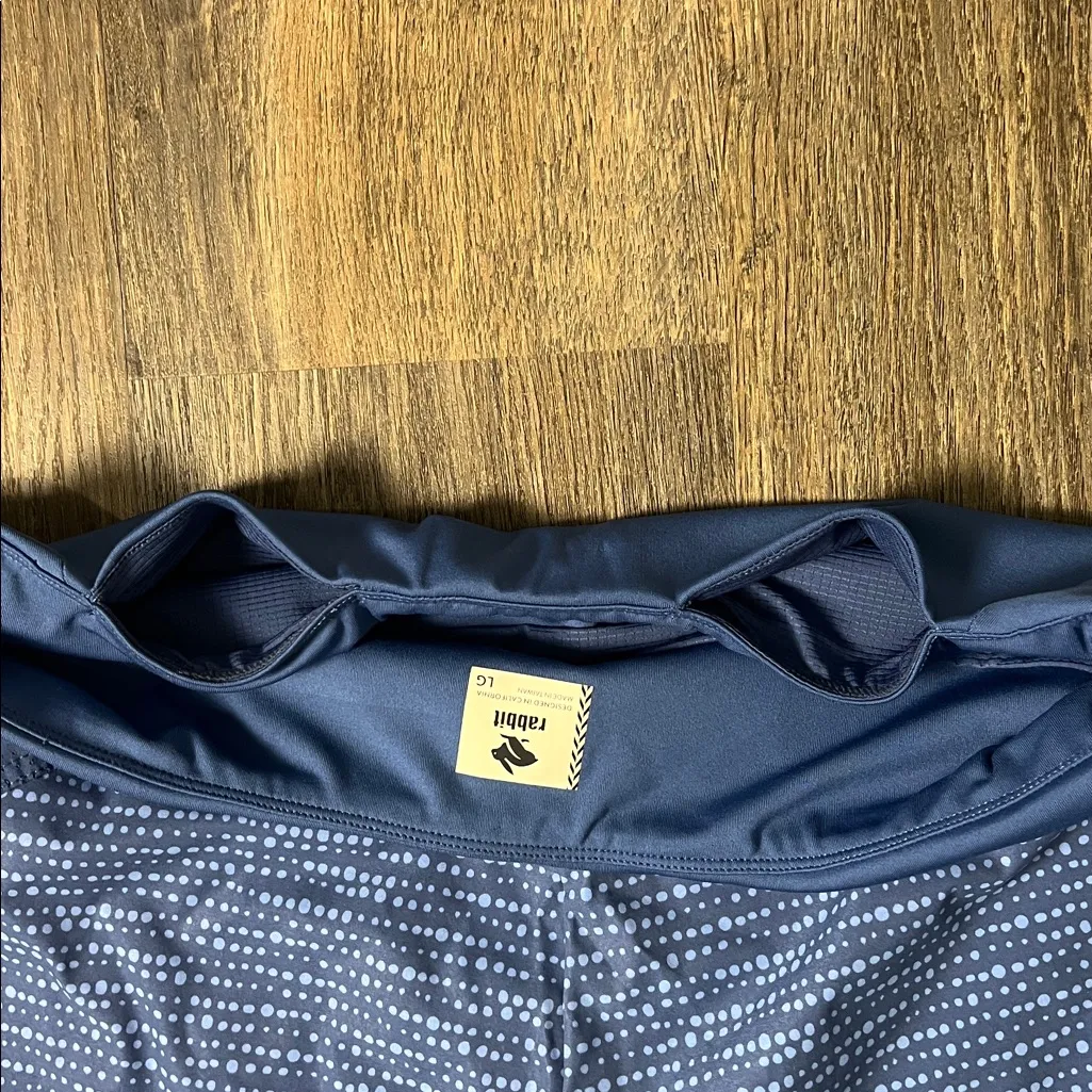 Bunny Women's Blue Lined Athletic Shorts Size Large NWOT - Image 6