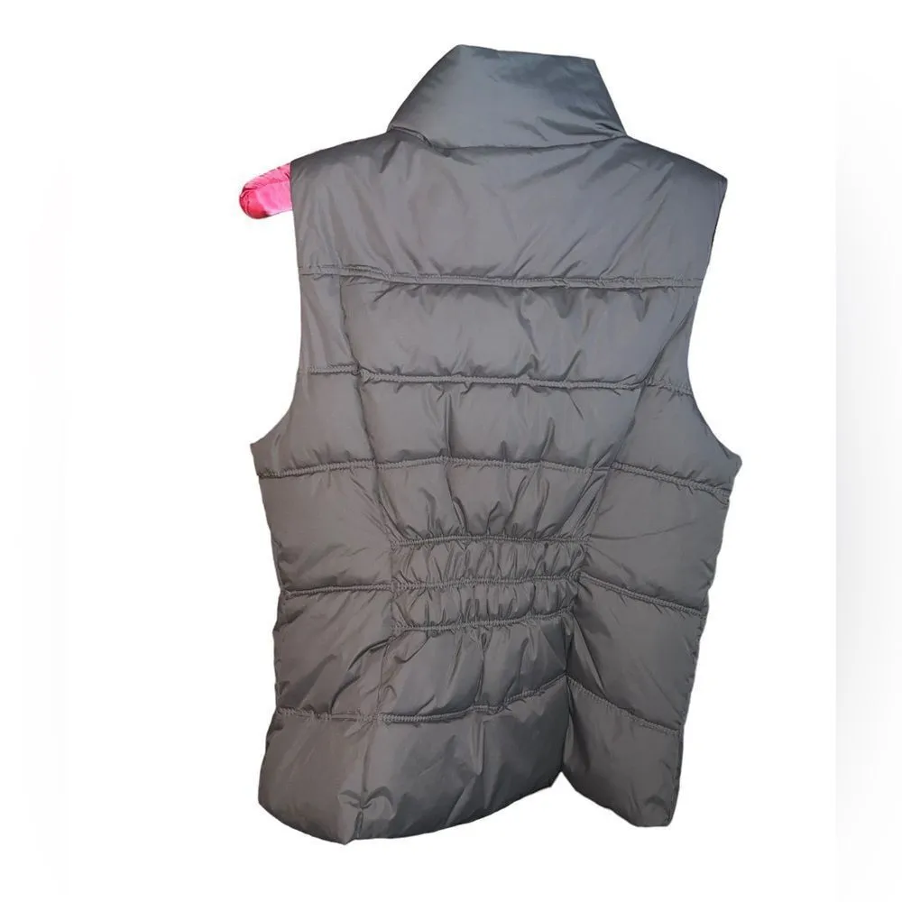 Gap full zip grey puffer vest size medium - Image 2