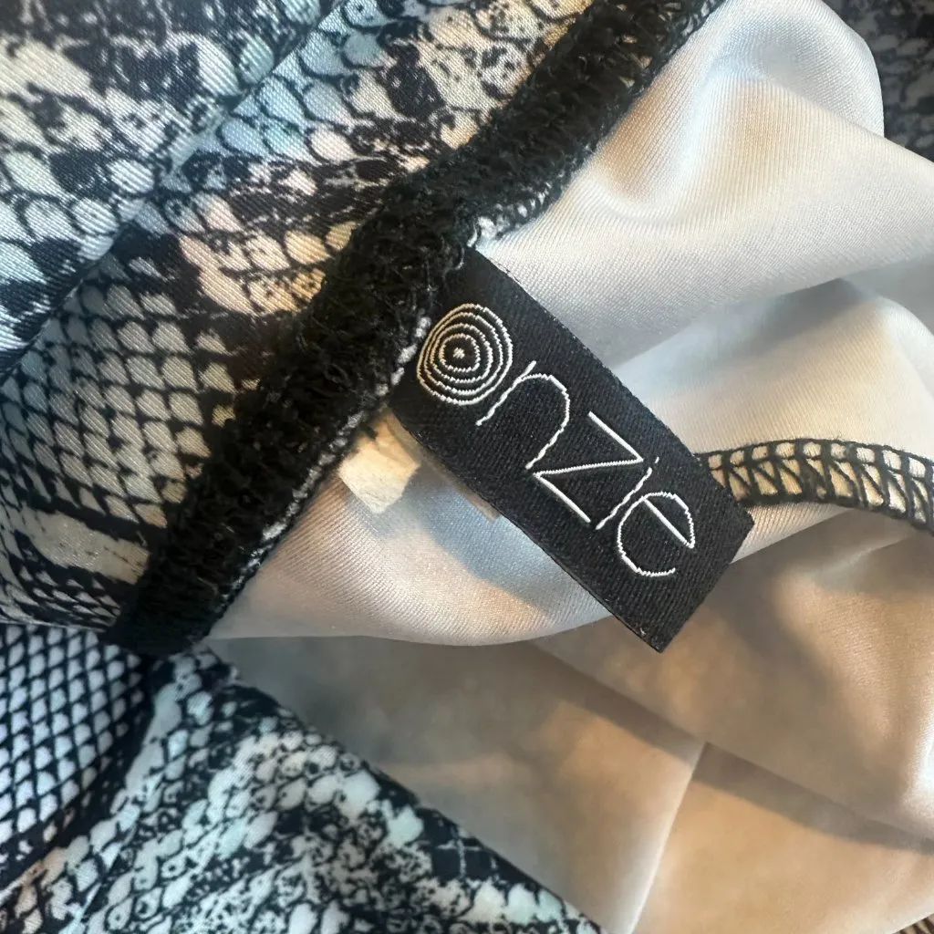 Onzie Vixen High Rise Leggings Snake Python Ombre Neon Size Small Medium Women's - Image 12