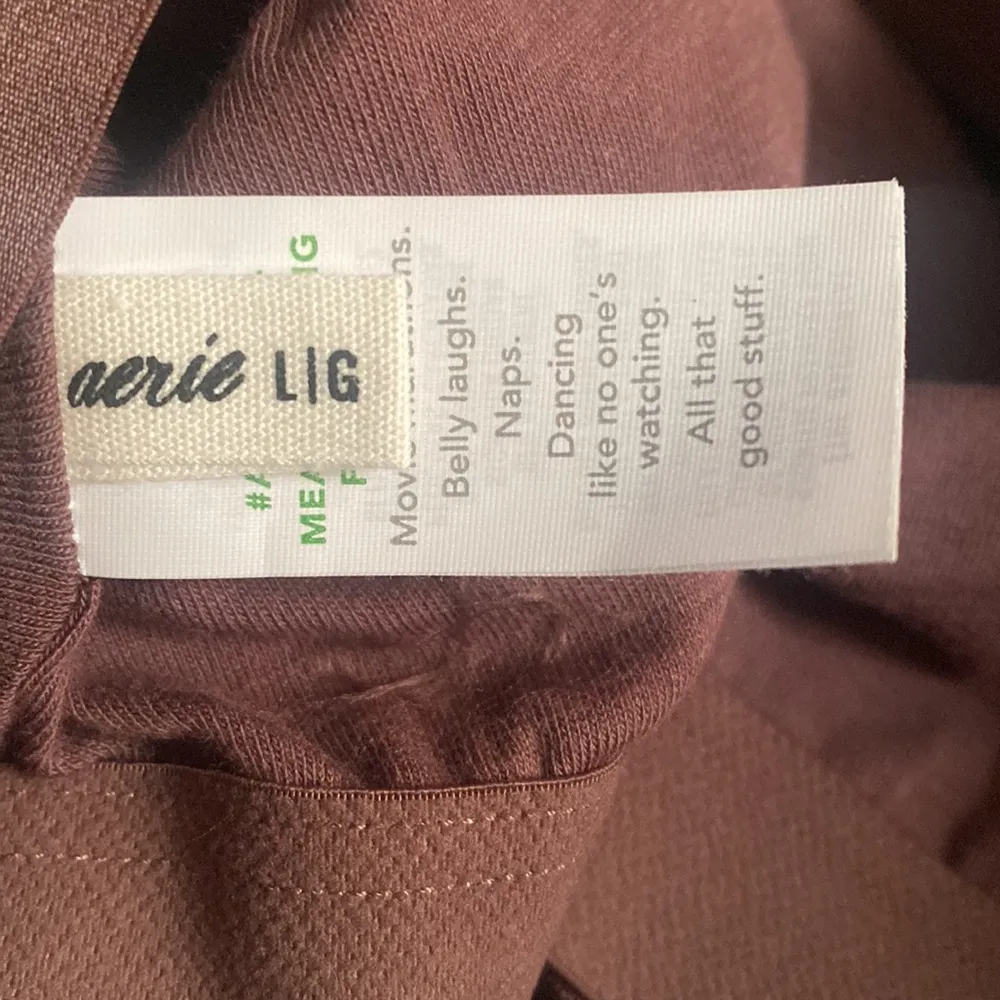 New Aerie Tank/Cami Size Large V Cut Slit Racerback Double Straps Crochet Back - Image 9