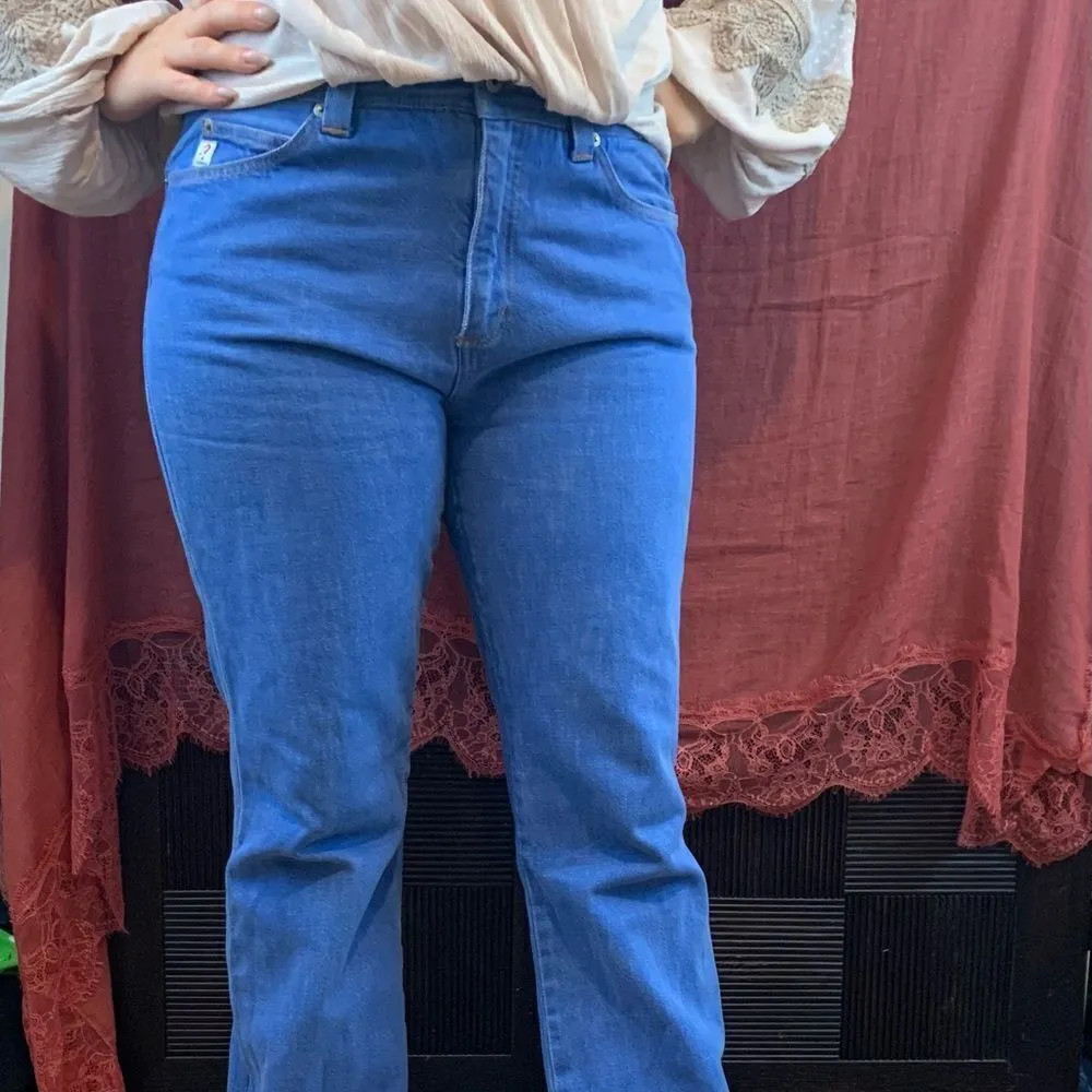 Vintage guess high waisted flare leg jeans - Image 7