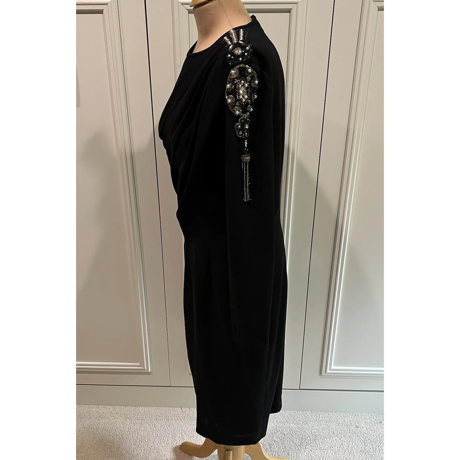 Vtg A J Bari Black Sheath Dress Size 12 Beaded Tassel Shoulder‎ 80's Old Money - Image 4