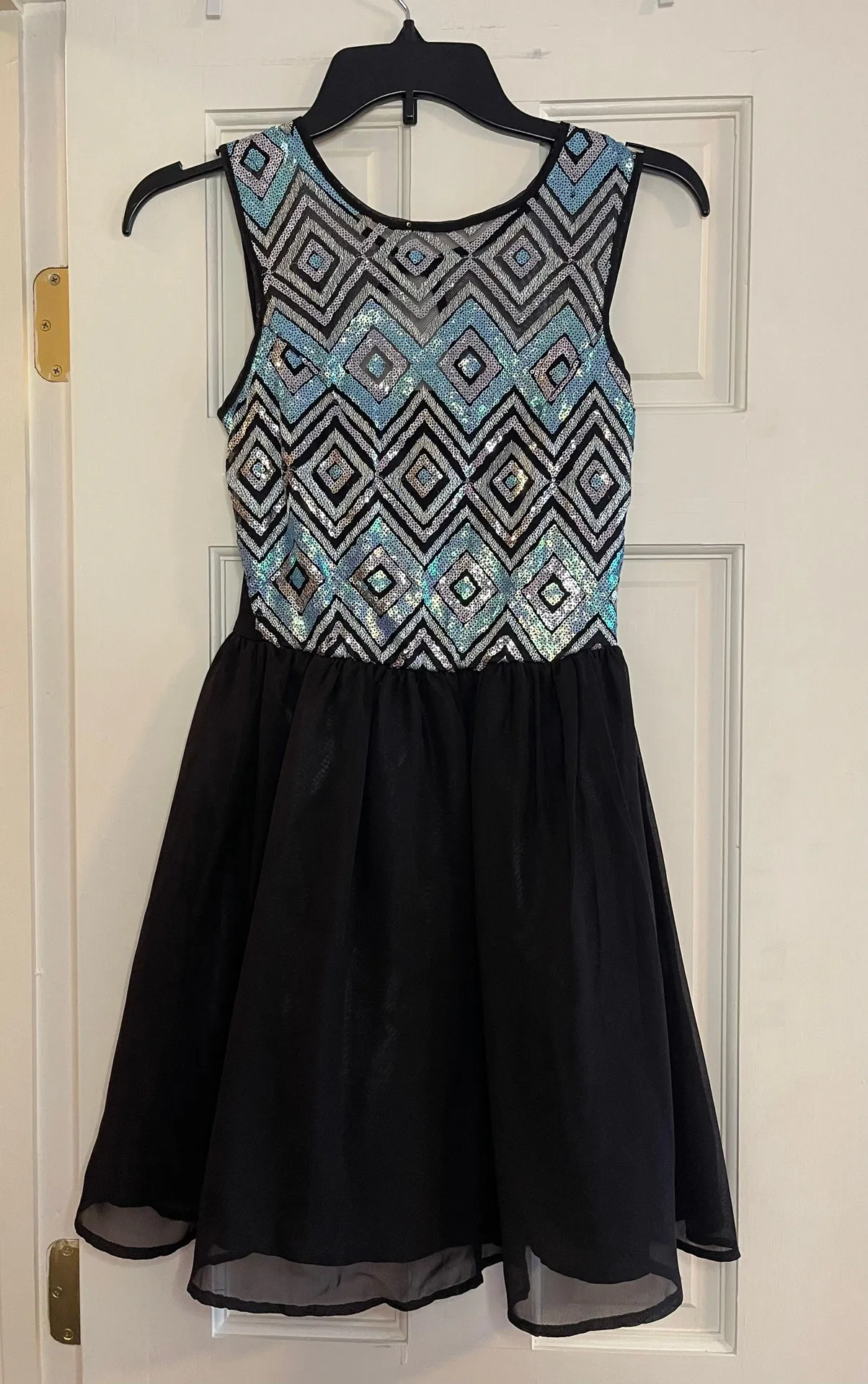 Love Reign Formal Cocktail Sparkle Dress - Image 2