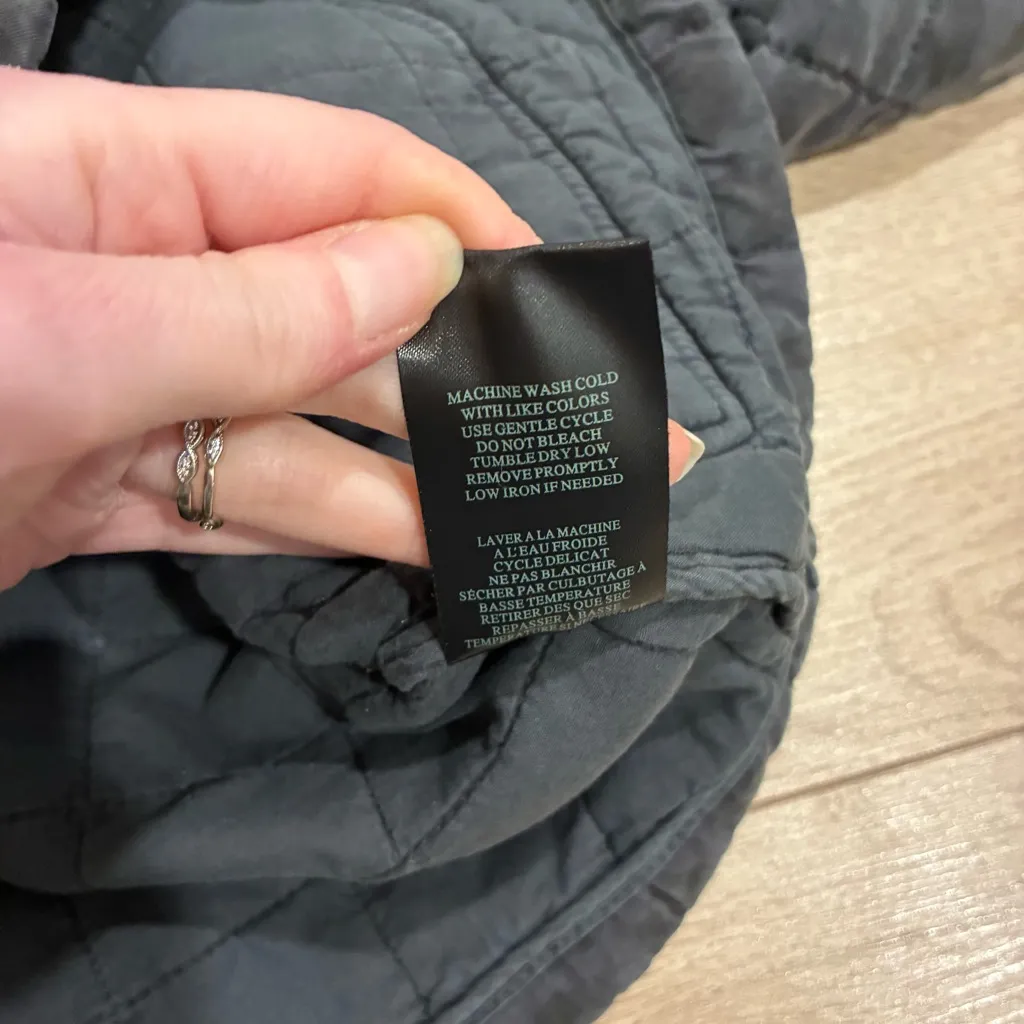 BLANKNYC Women’s Leopard Quilted Jacket Bomber Gray Lyocell Size S - Image 6