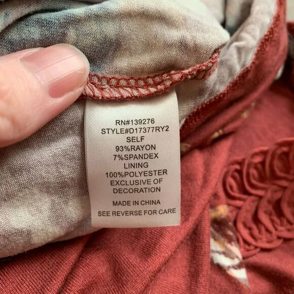 Daniel‎ Rainn Womens Small Top Rust Red Floral V-Neck Crochet Detail Blouse Rose - Image 5