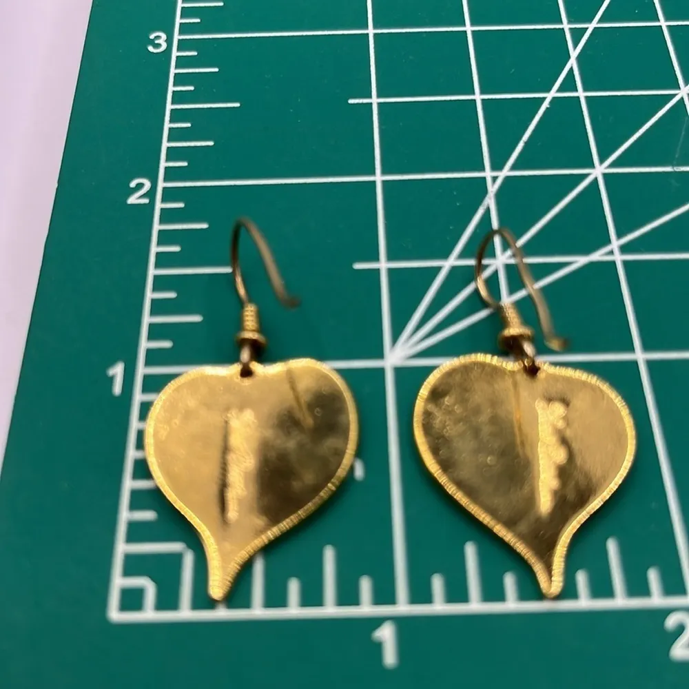 Laurel Burch Gold Heart Earrings Gold Plated Fish Hook Earrings Vintage - Image 10