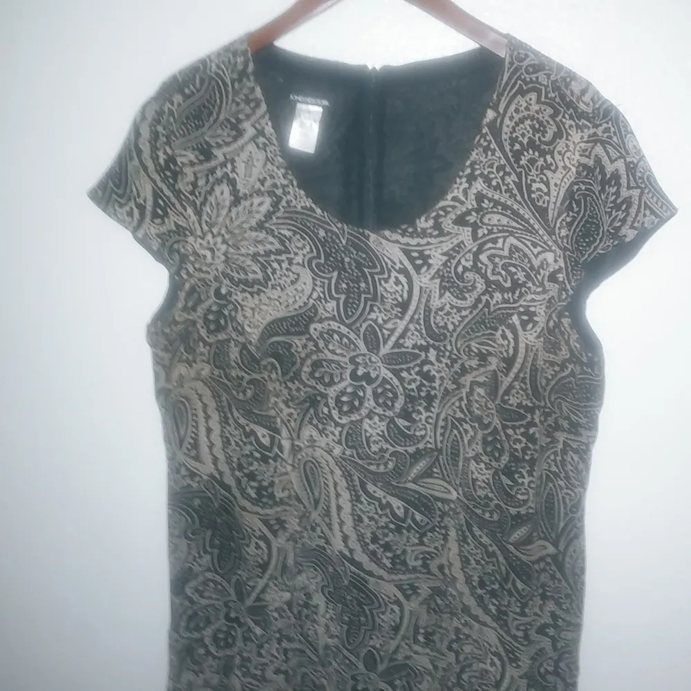 Jones New York 16 Silk Capped Sleeve Floral Paisley Midi Dress in Black Gra Plus - Image 5