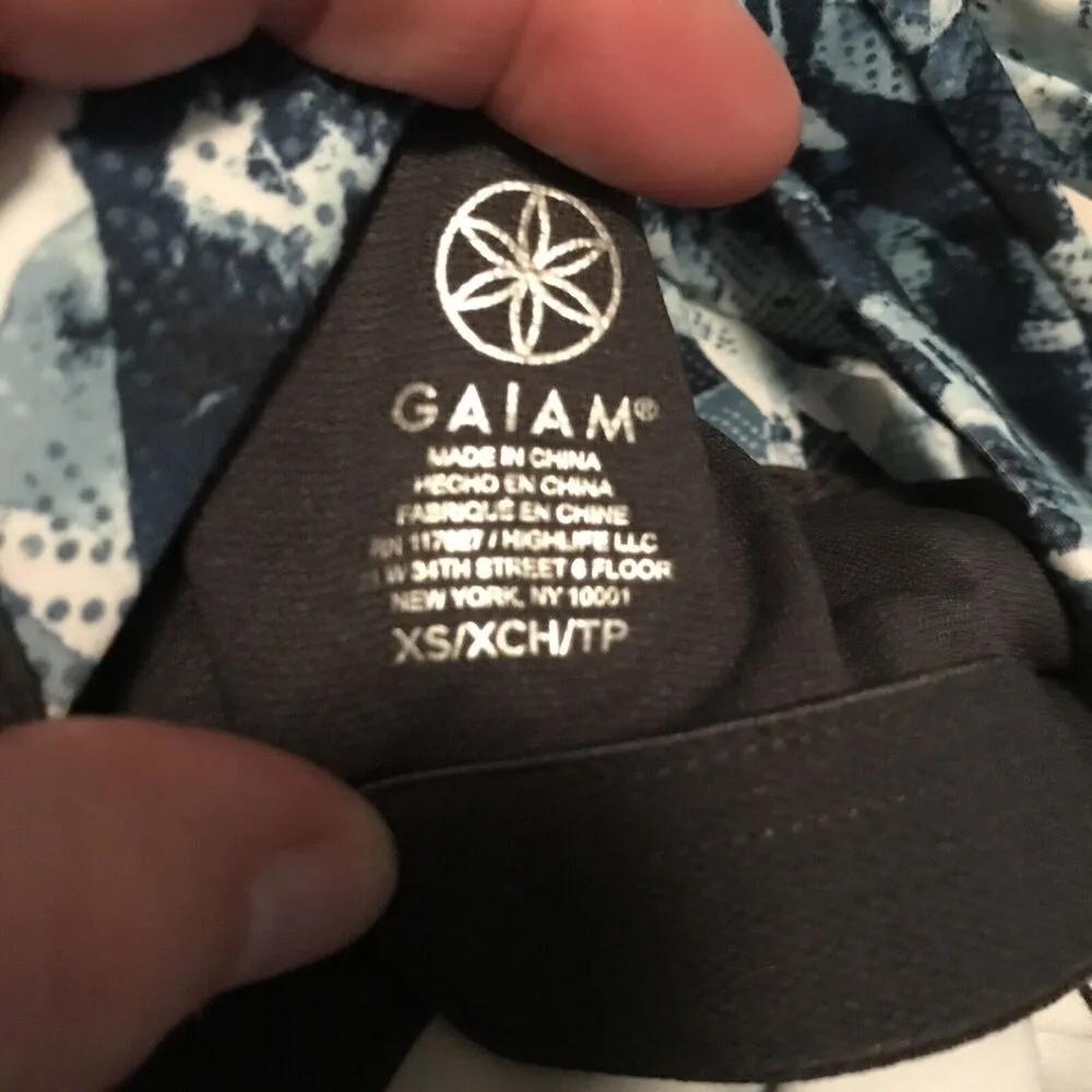 Gaiam womens yoga top, Cross strappy Back Gray Blue size Xs NWT Activewear - Image 3