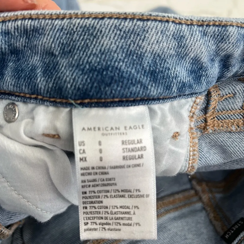 American Eagle distressed, straight leg jeans - Image 5