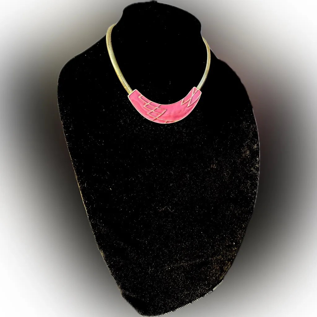 Nadri Matte Brass Mesh chain Pink pendant gold Necklace choker 18” New in 🎁 - Image 3