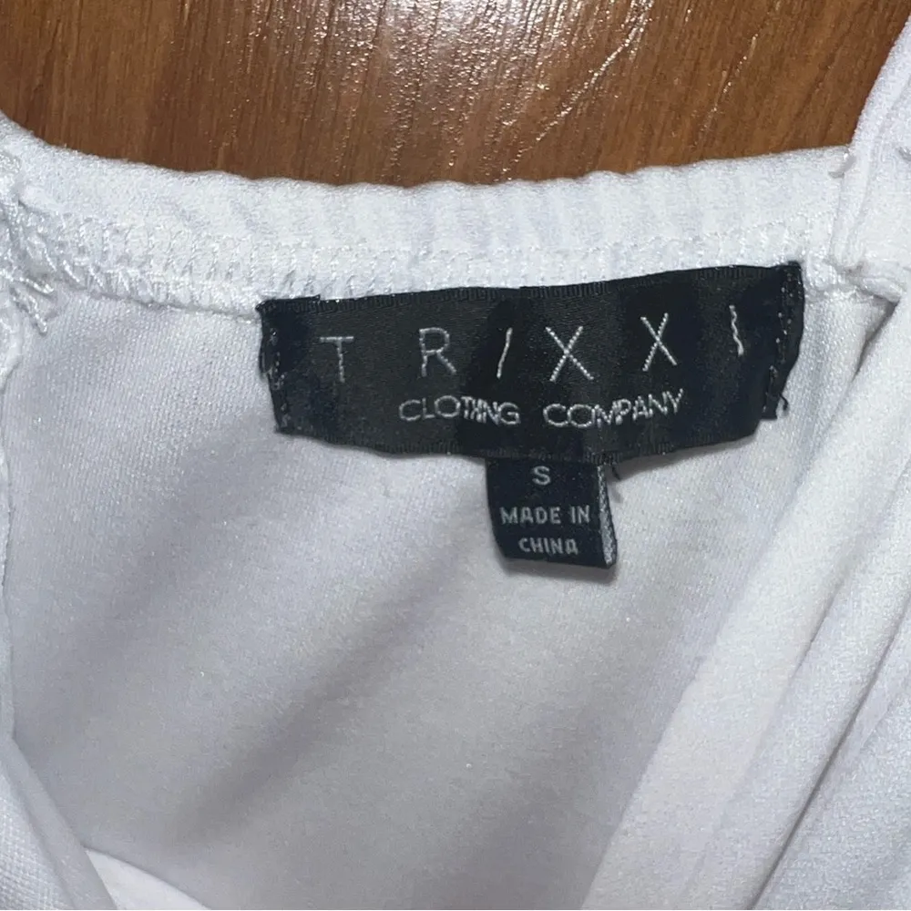 Francesca’s White Dress - Image 5