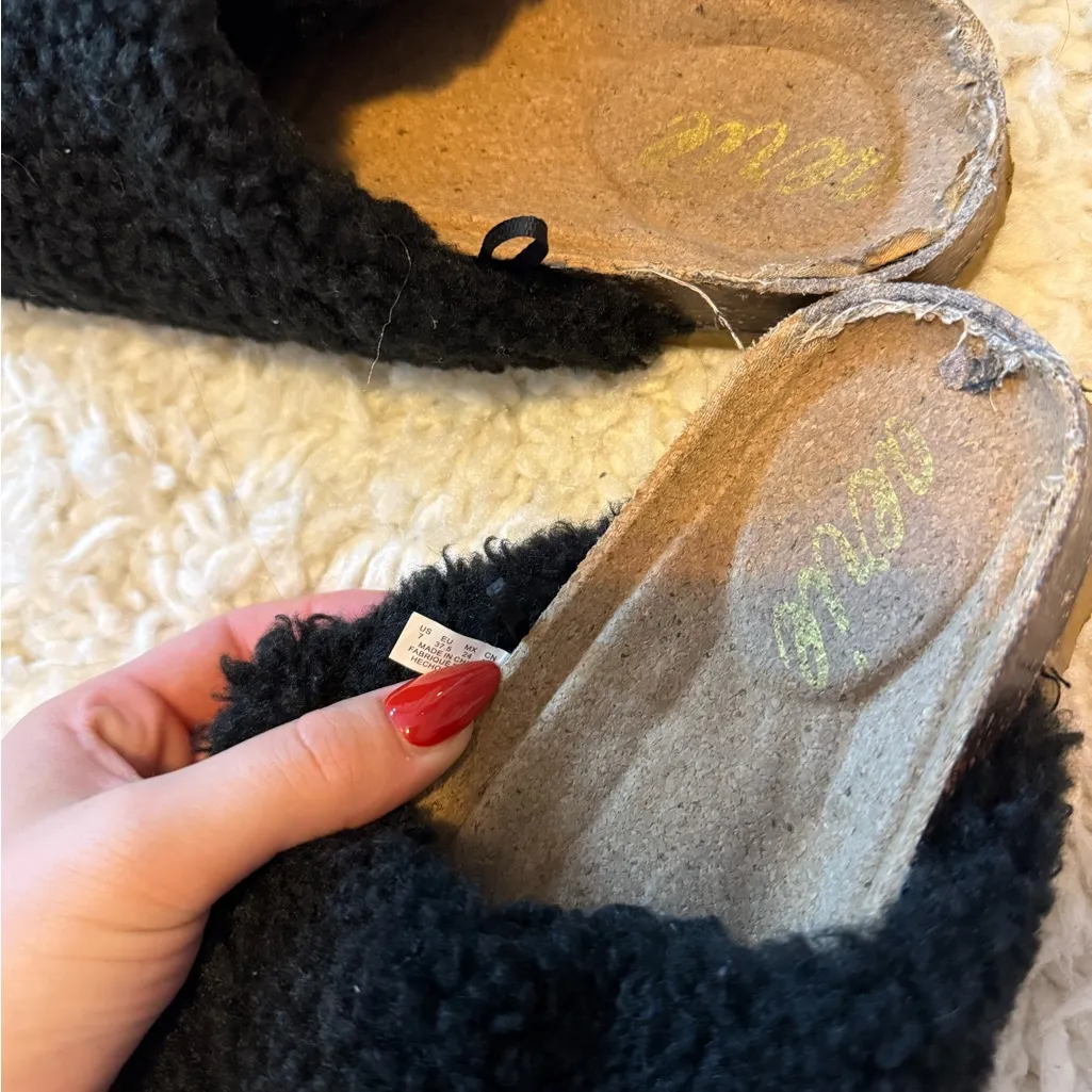 aerie Black Fuzzy Slip-On Clogs - Image 3