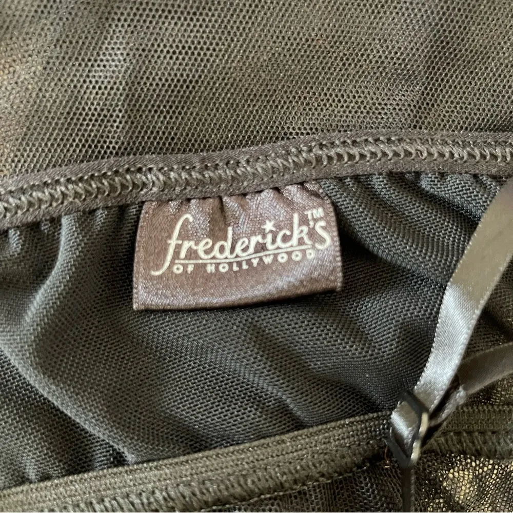 Vintage Frederick's of Hollywood Black Sheer Babydoll Nightie Satin Ribbon Small - Image 5