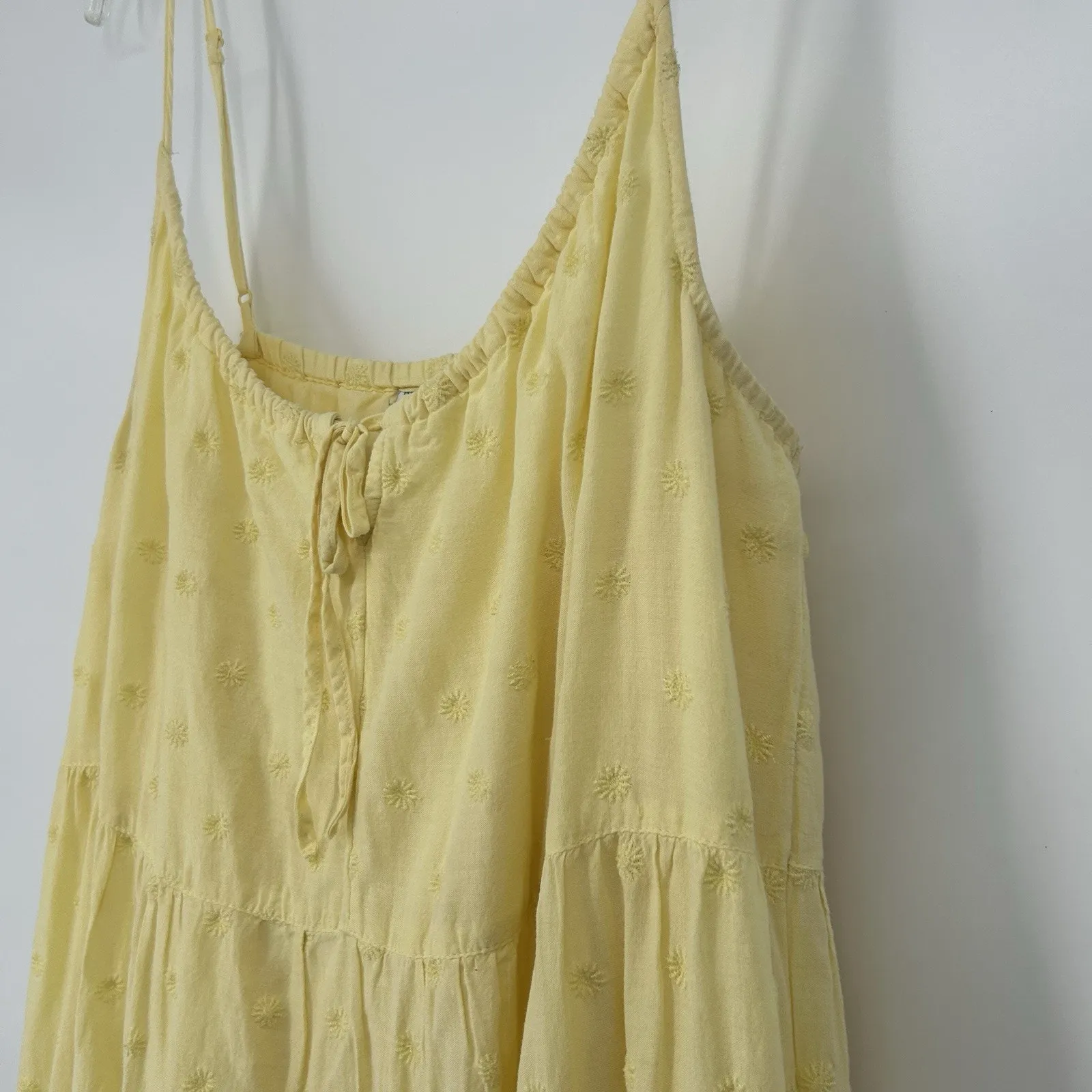 Old Navy Yellow Tiered Maxi Sun Dress Embroidered Sleeveless Pockets Sz XL Tall - Image 4