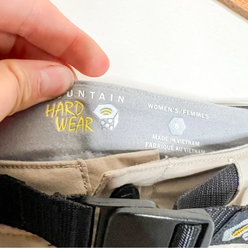 Mountain Hardwear Women’s Convertible Pants Shants Shorts Cargo Tan Size 8 Hike - Image 4