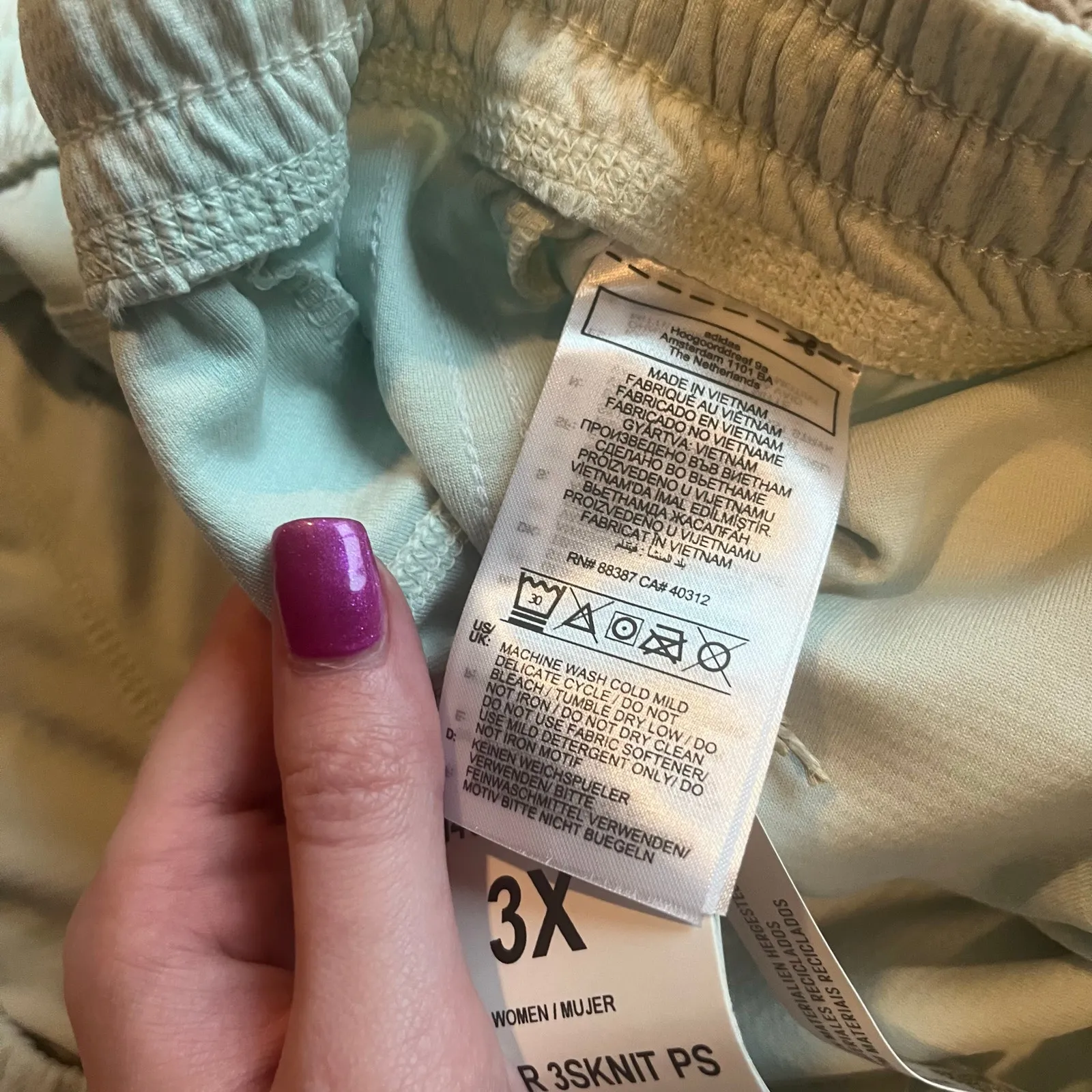 NWT! Adidas Women's Green / White Pacer 3 Stripes Knit Athletic Shorts Size 3X - Image 5