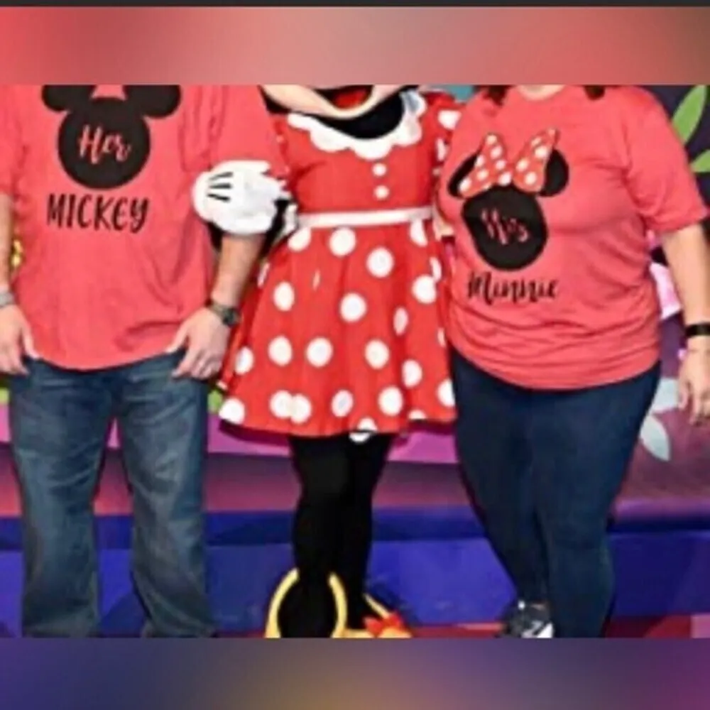 DISNEY HIS Minnie Her Mickey Couples Adult Funny Disneyland Graphic T-Shirt. - Image 2