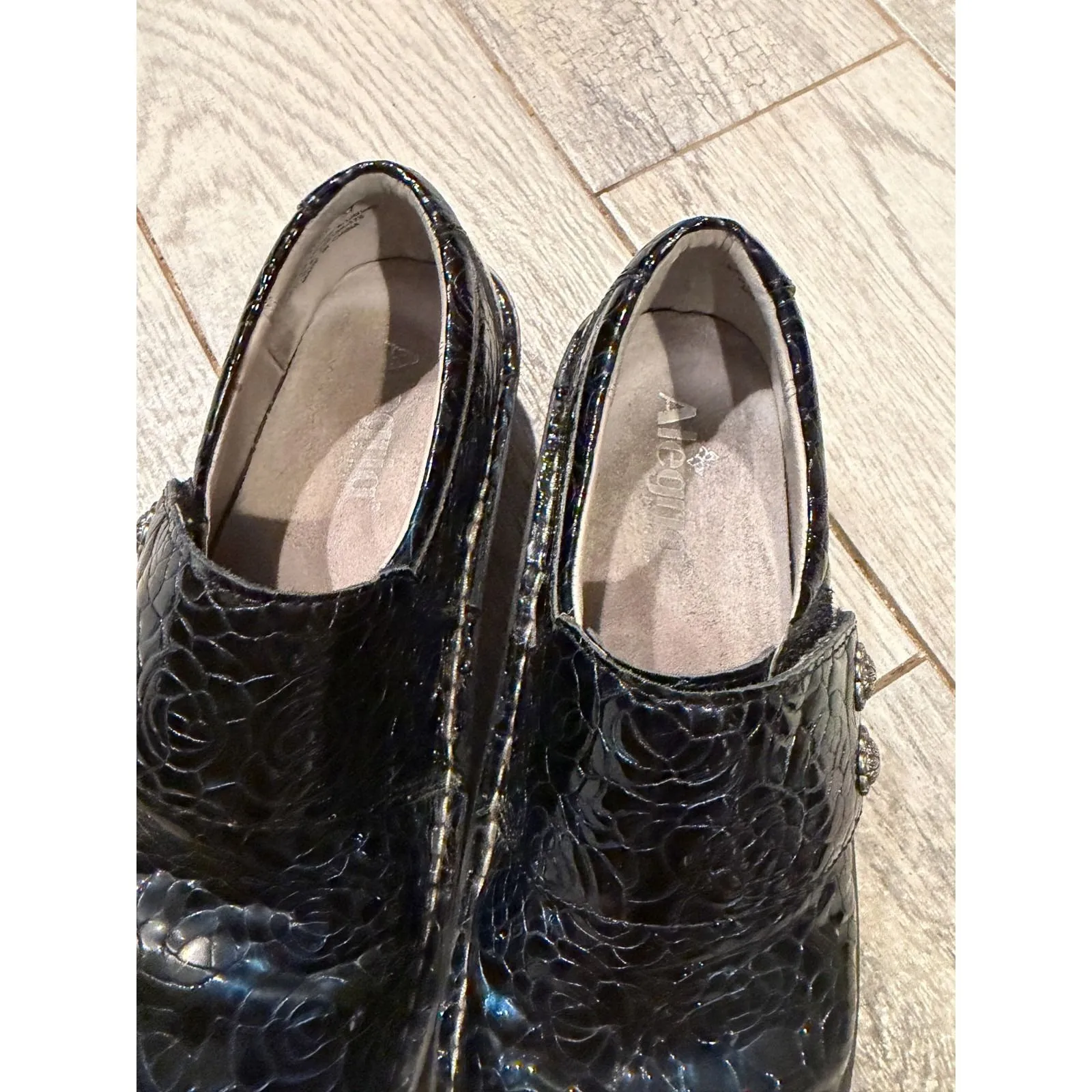 Alegria Deliah Moody Blues Shoes 37 clogs 7‎ 7.5 Patent Slip On Mules DEL-7506 - Image 8