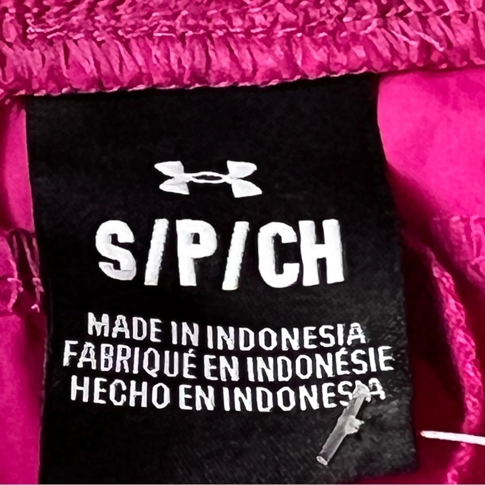 Under Armour Women’s  Woven Bright Pink  Crinkle Workout  Athletic Shorts NWT XS - Image 5