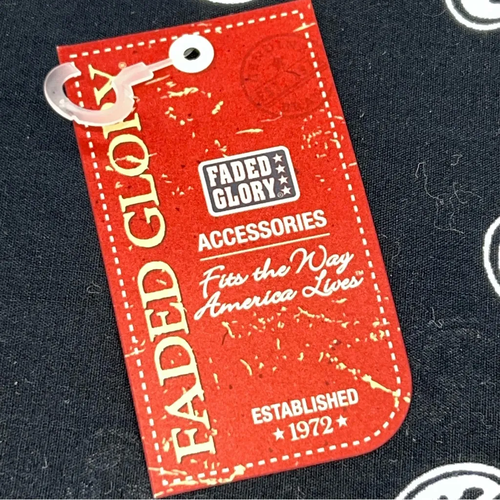 Vintage NWT Faded Glory Lot of 6 Paisley Pattern Bandanas/Scarves 2 Black/3 Navy - Image 9