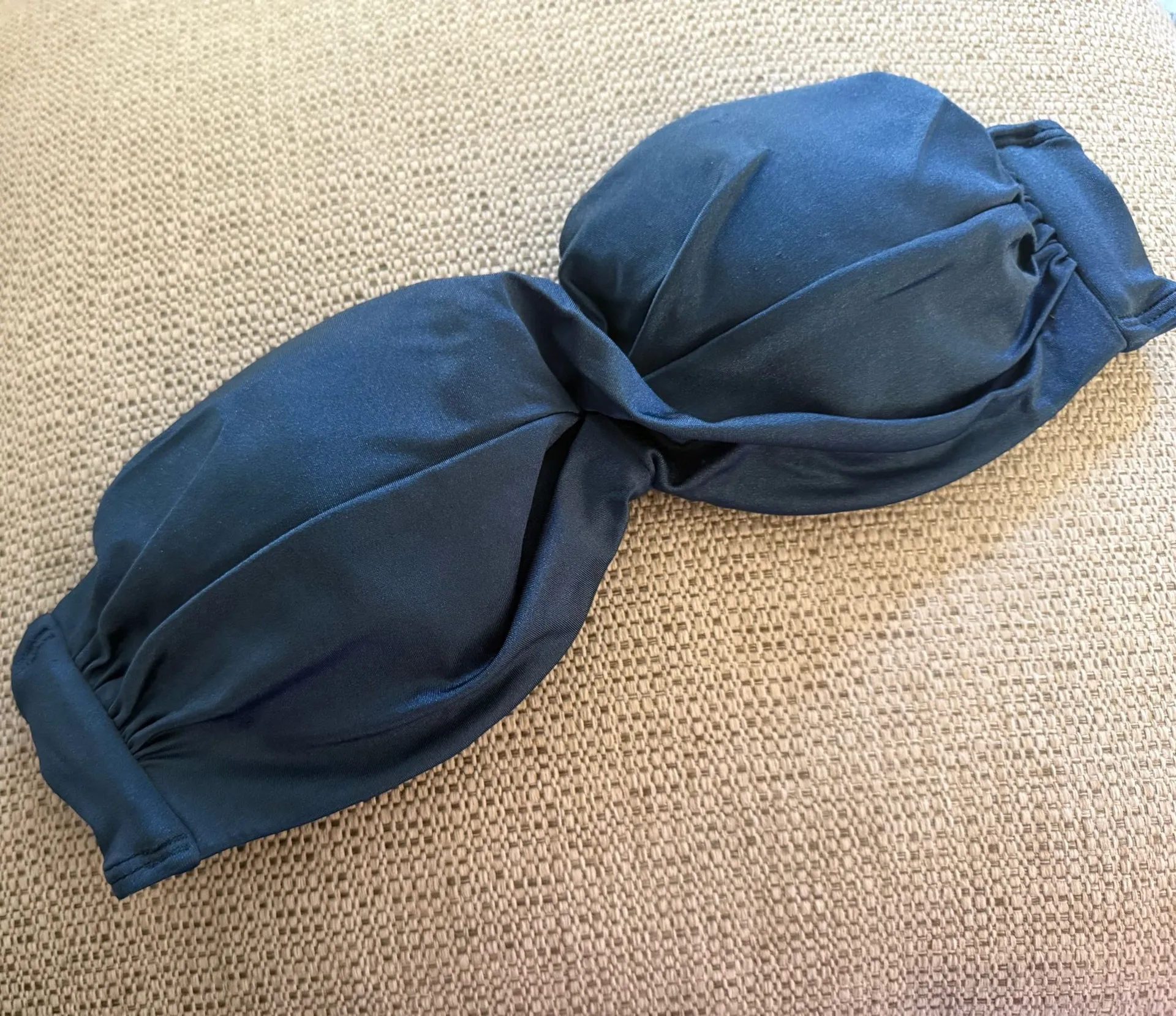 Victoria secret twist Front Bandeau Bikini Top - Image 3