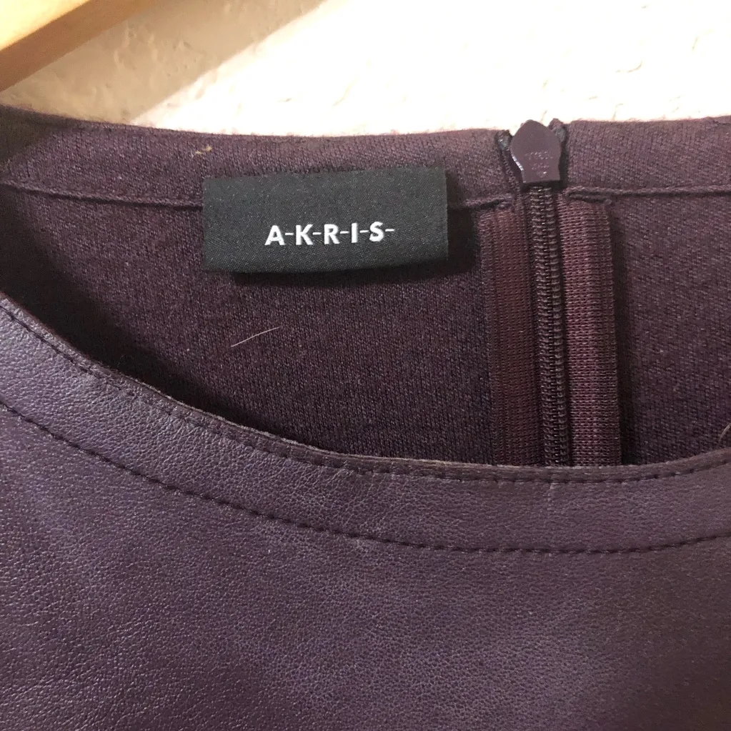 Akris Deep Purple Lightweight Sweater in Lamb Leather, Silk, Cashmere Size 10 - Image 2