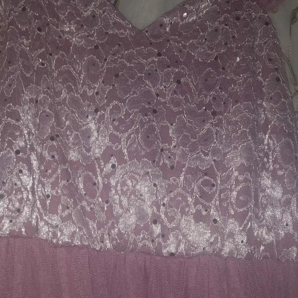 NWOT: Candalite Formal Gown Pink Size M - Image 3